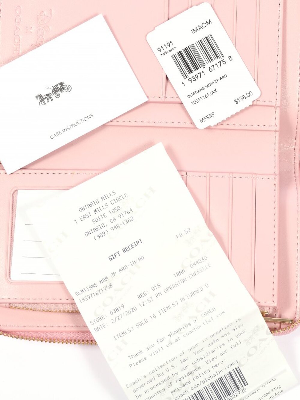 Coach x Disney 101 Dalmatians Pink Leather Zip Around Wallet 91191 NWT Box - Picture 4 of 5